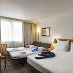 Novotel Evry Hotel