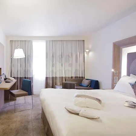 Novotel Evry Hotel