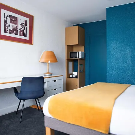 Hotel Novotel Evry 4*