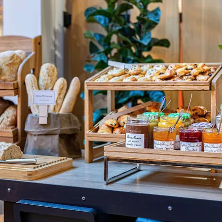 Novotel Evry Hotel Courcouronnes