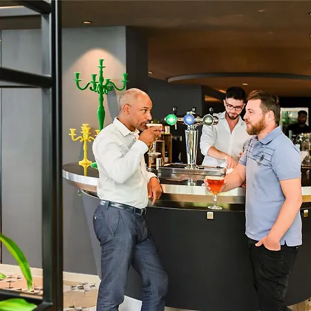 Hotel Novotel Evry Courcouronnes