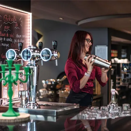 Novotel Evry Hotel Courcouronnes