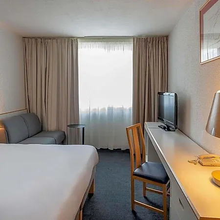 Ξενοδοχείο Novotel 4*