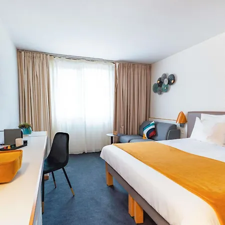 Novotel 4*