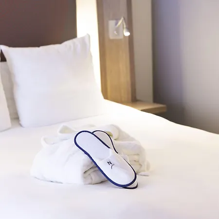 Novotel Hotel 4*